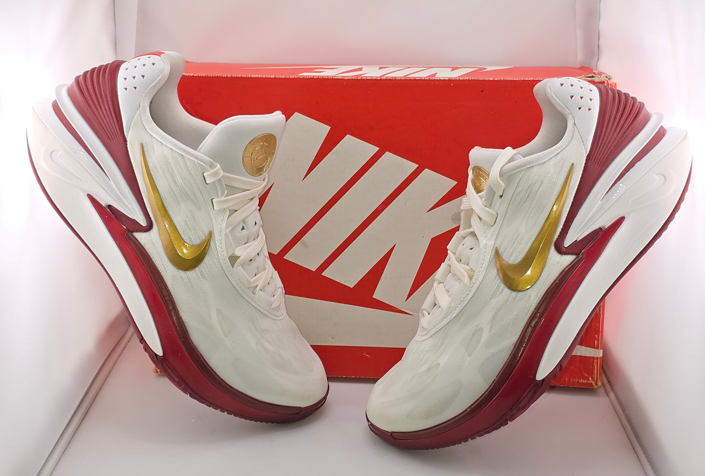 Nike Zoom GT Cut 2 Sisterhood - Size 9M / 10.5W