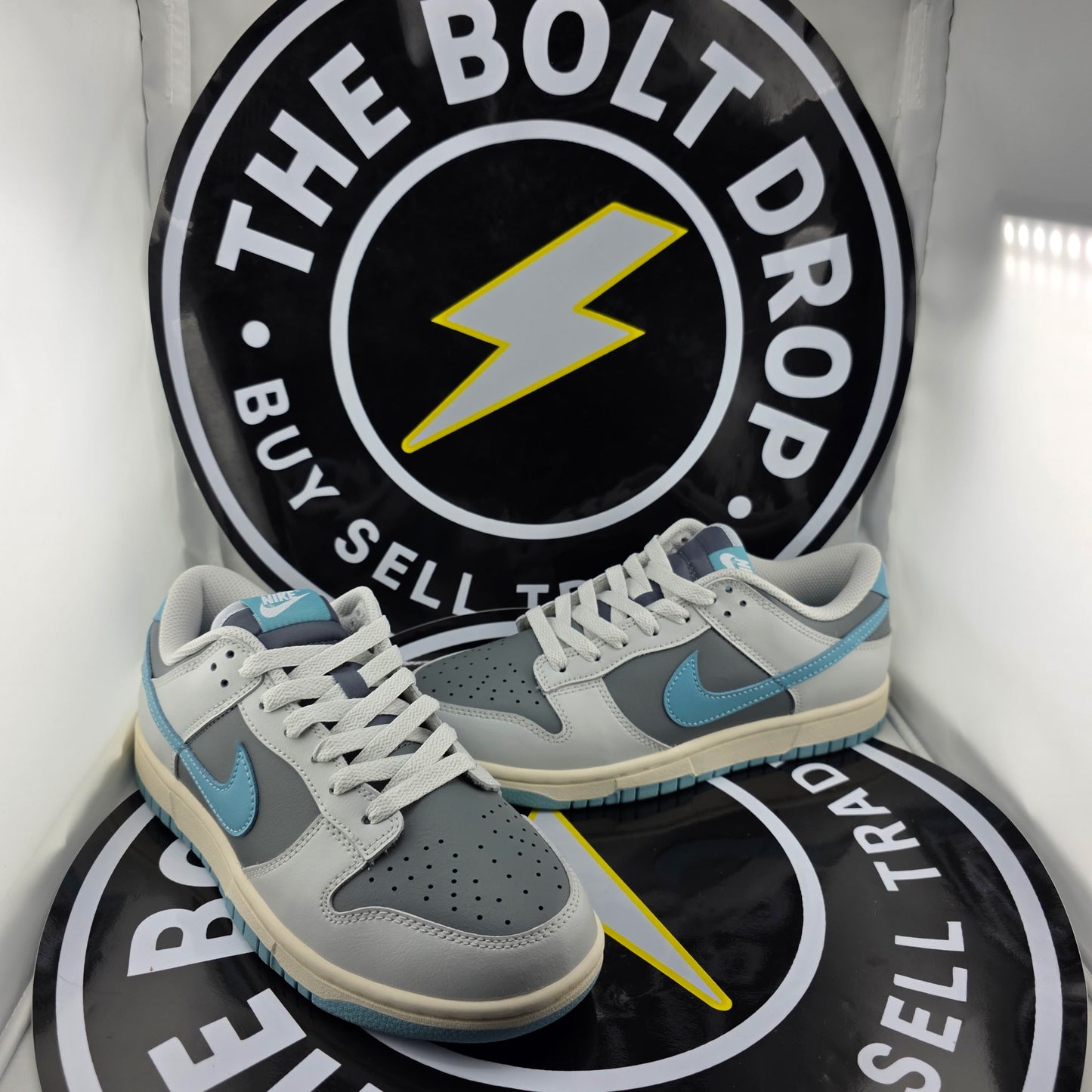 Nike Dunk Low Retro - Photon Dust Denim Turquoise - Size 7M / 8.5W