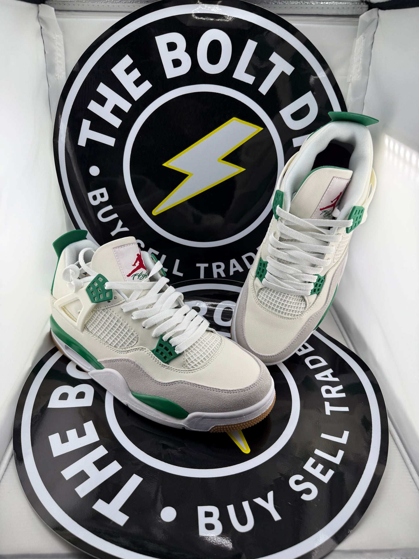 UA Jordan 4 Retro - Pine Green - Size 12M / 13.5W