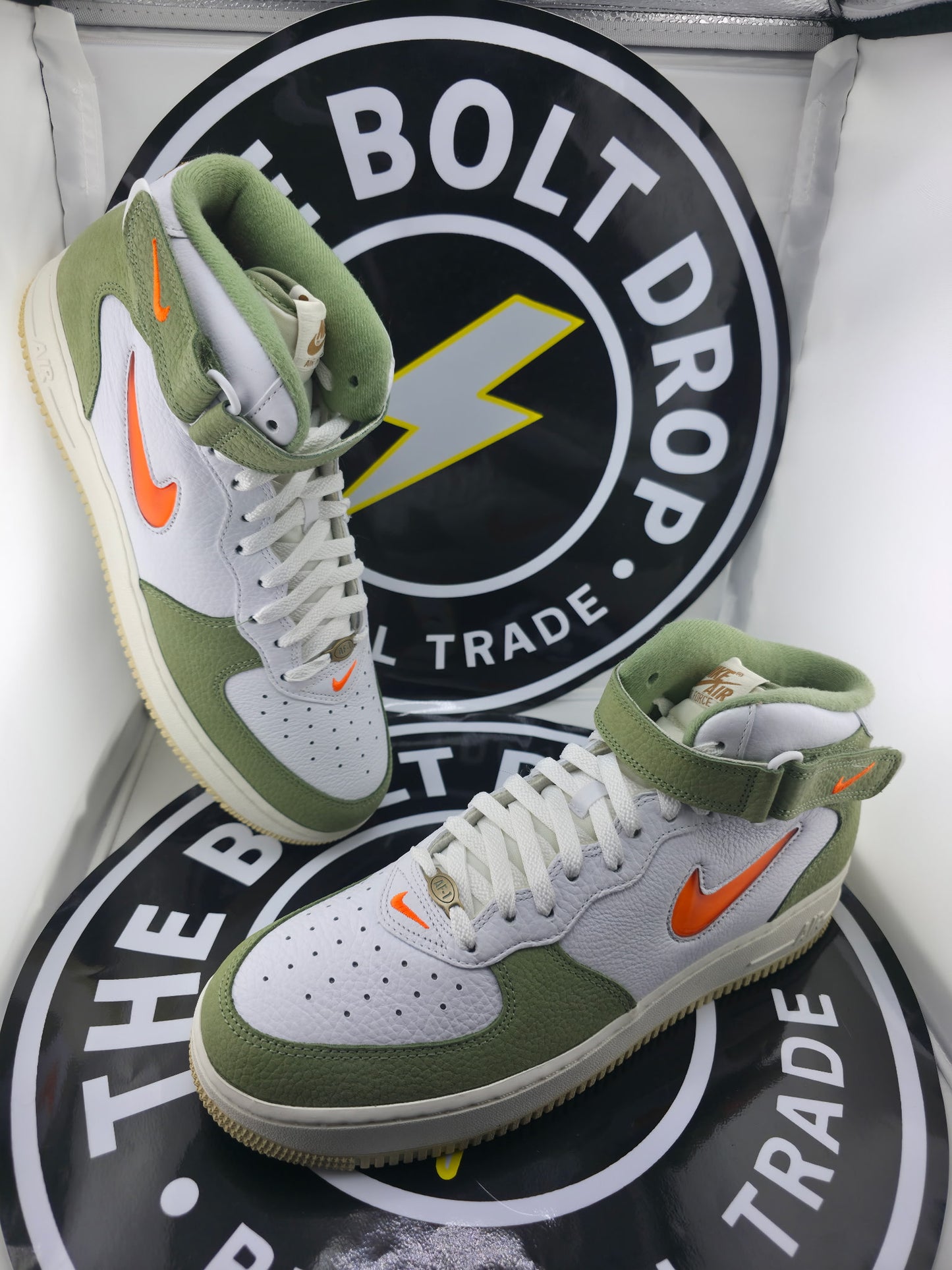 Nike Air Force 1 Mid QS - Jewel Oil Green - Size 12.5M / 14W