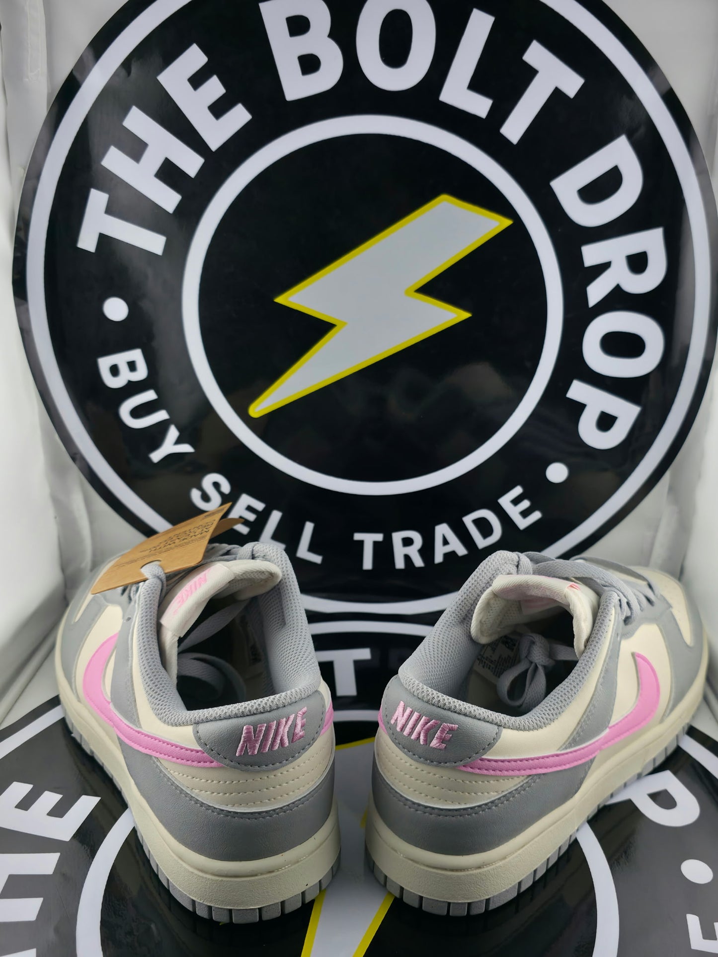 Nike Dunk Low - Indigo Haze - Size 7M / 8.5W