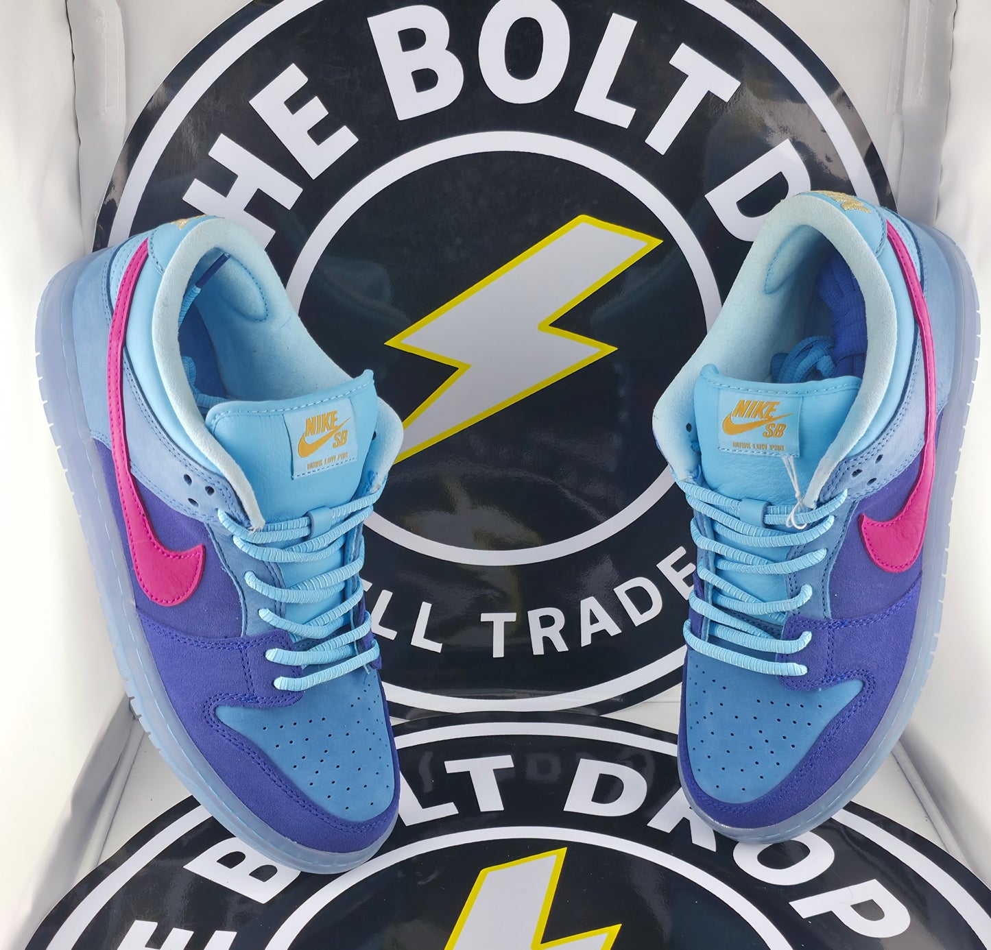 Nike SB Dunk Low Pro QS - Run The Jewels - Size 9.5M / 11W