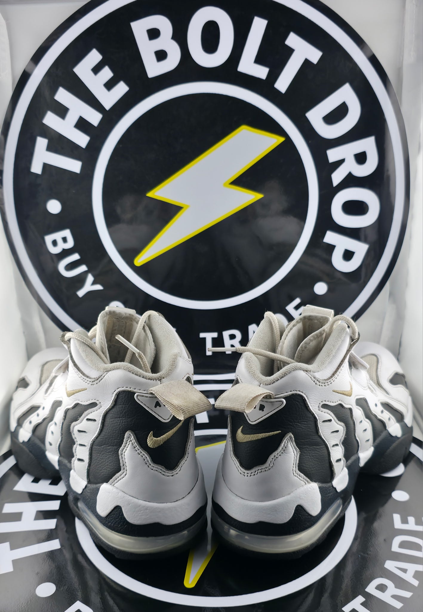 Nike Air DT Max - 96’ Colorado Away White Black - Size 9M / 10.5W