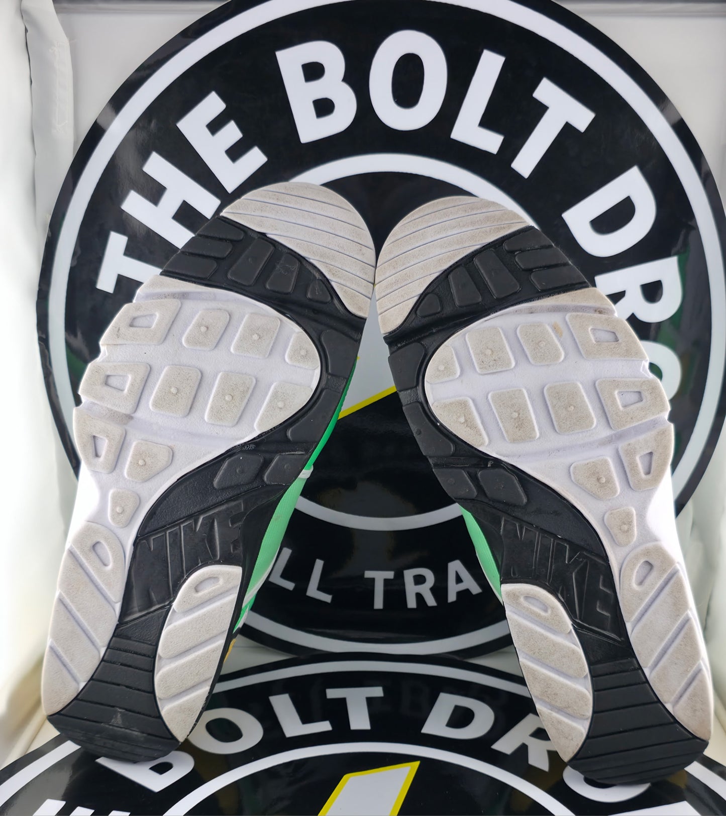 Nike Air Trainer Huarache - White Topaz Gold Electric Green - Size 11.5M / 13W