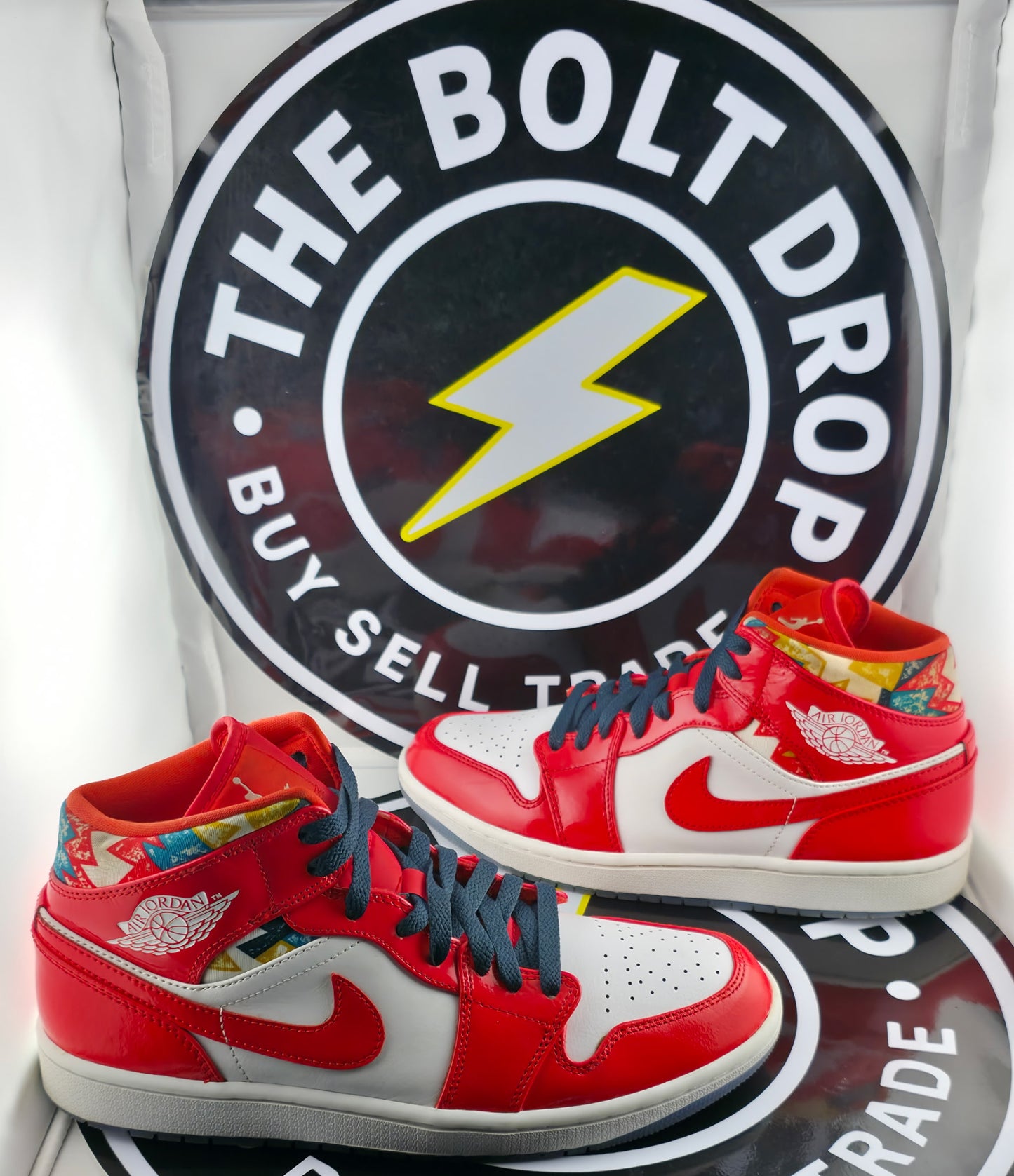 Nike Jordan 1 Mid SE - Barcelona Sweater Red Patent - Size 9M / 10.5W
