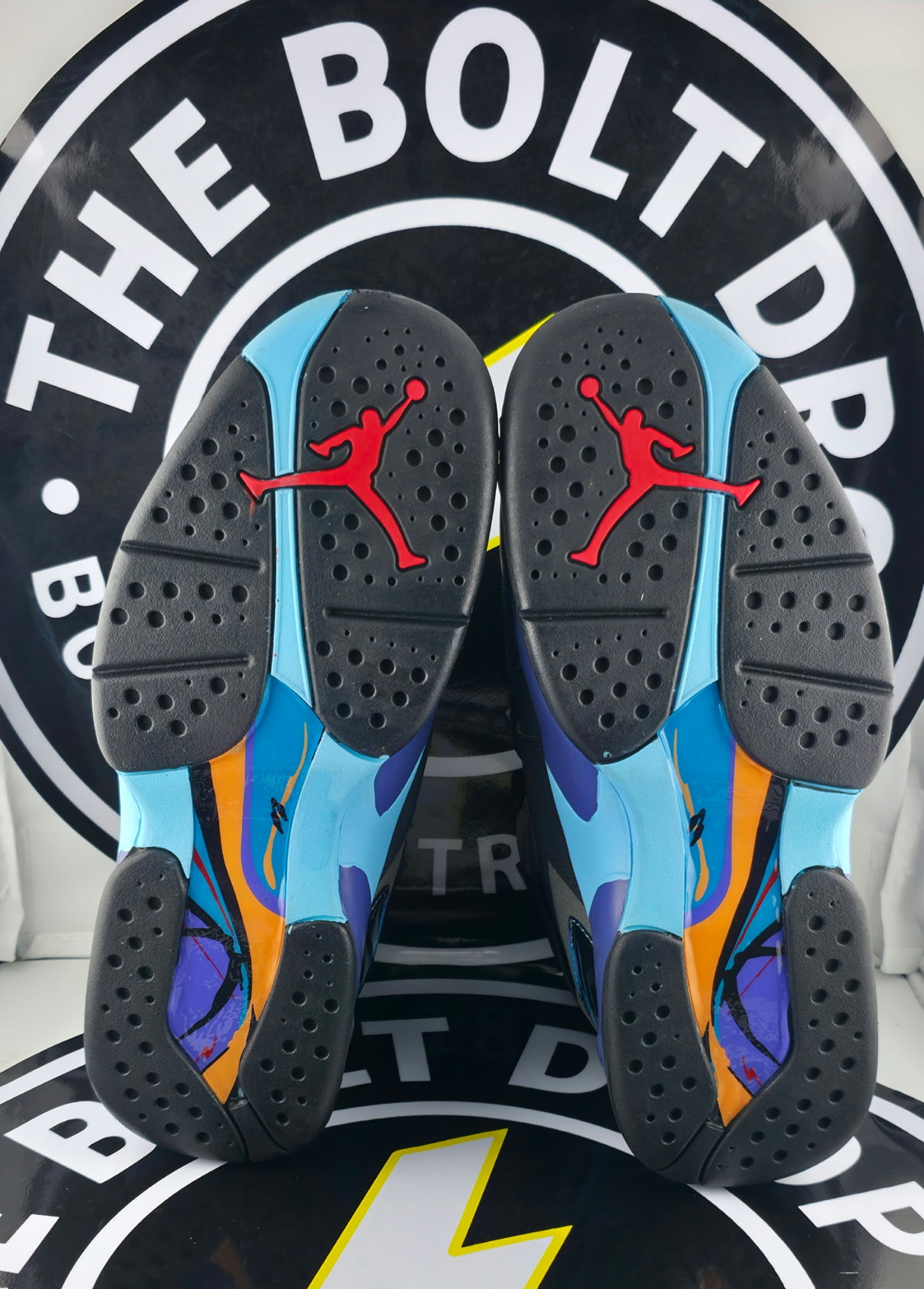 UA Jordan 8 Retro - Aqua (2025) - Size 8M / 9.5W