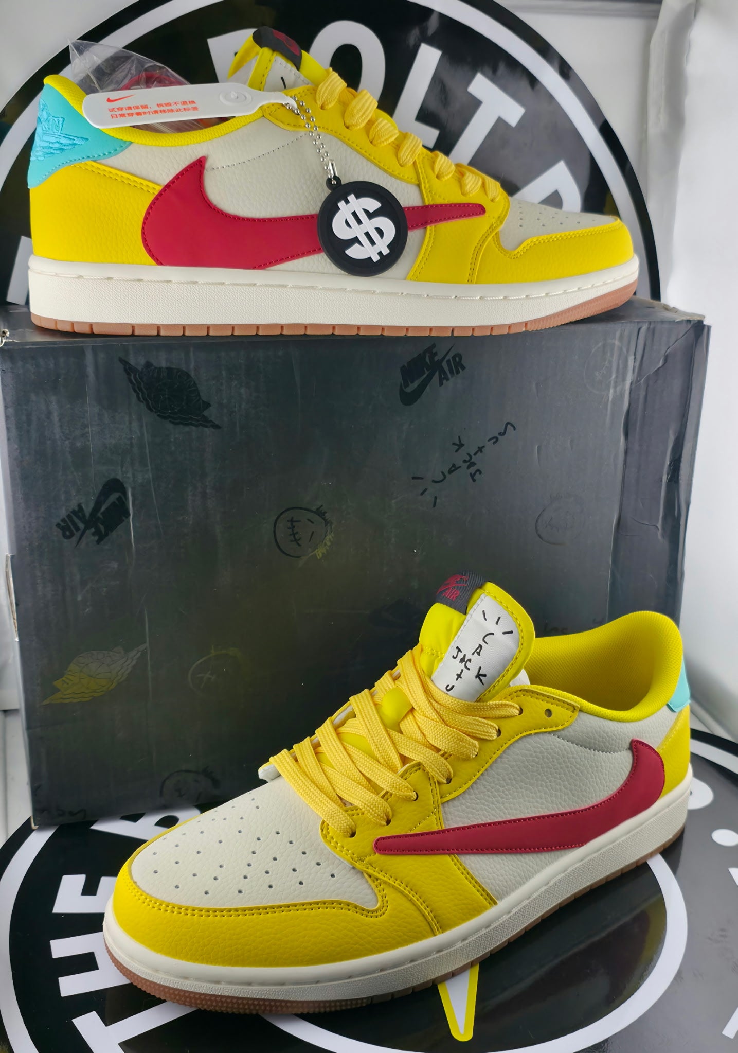 UA Jordan 1 Low - Travis Scott Canary - Size 10M / 11.5W