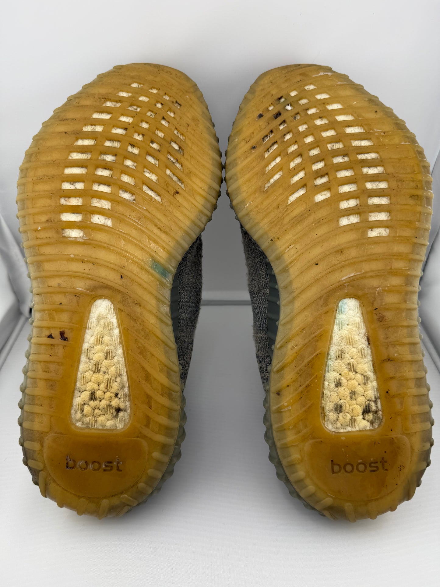 Adidas Yeezy Boost 350 V2 - Israfil - Size 10M / 11W