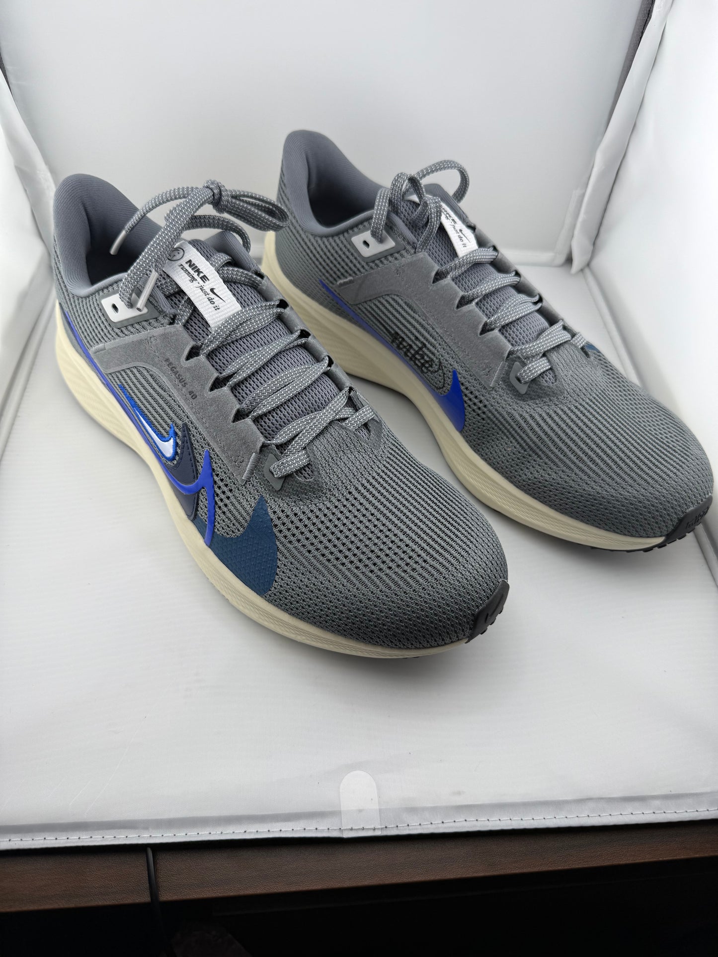 Nike Air Zoom Pegasus 40 Premium - Smoke Grey - Size 11.5M / 13W
