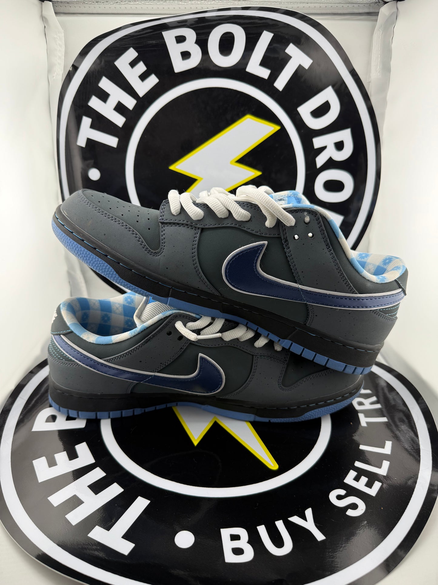 Nike SB Dunk Low - Concepts Blue Lobster - Size 12M / 13.5W