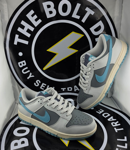Nike Dunk Low Retro - Photon Dust Denim Turquoise - Size 7M / 8.5W