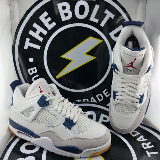 Nike Jordan 4 Retro SP - Navy - Size 8.5M / 10W