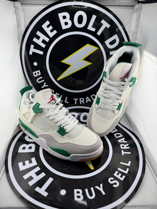 UA Jordan 4 Retro - Pine Green - Size 12M / 13.5W