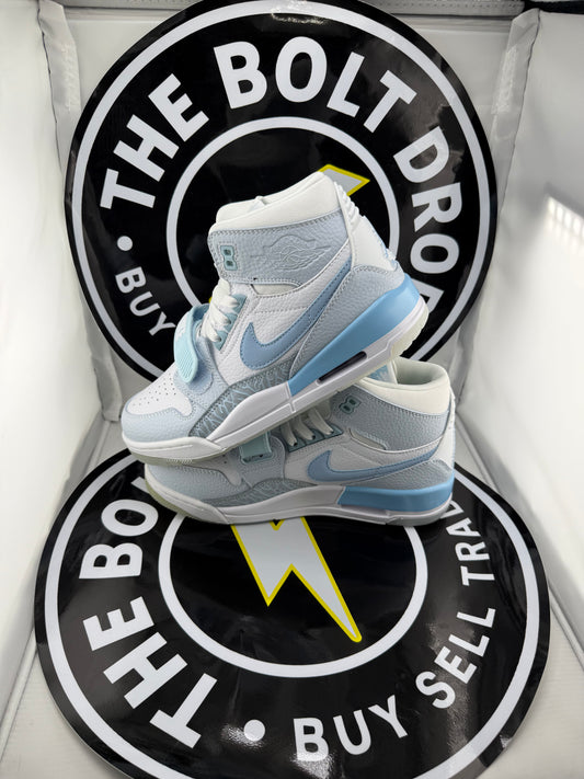 Nike Air Jordan Legacy 312 - White Artic Blue- Size 7.5M / 9W