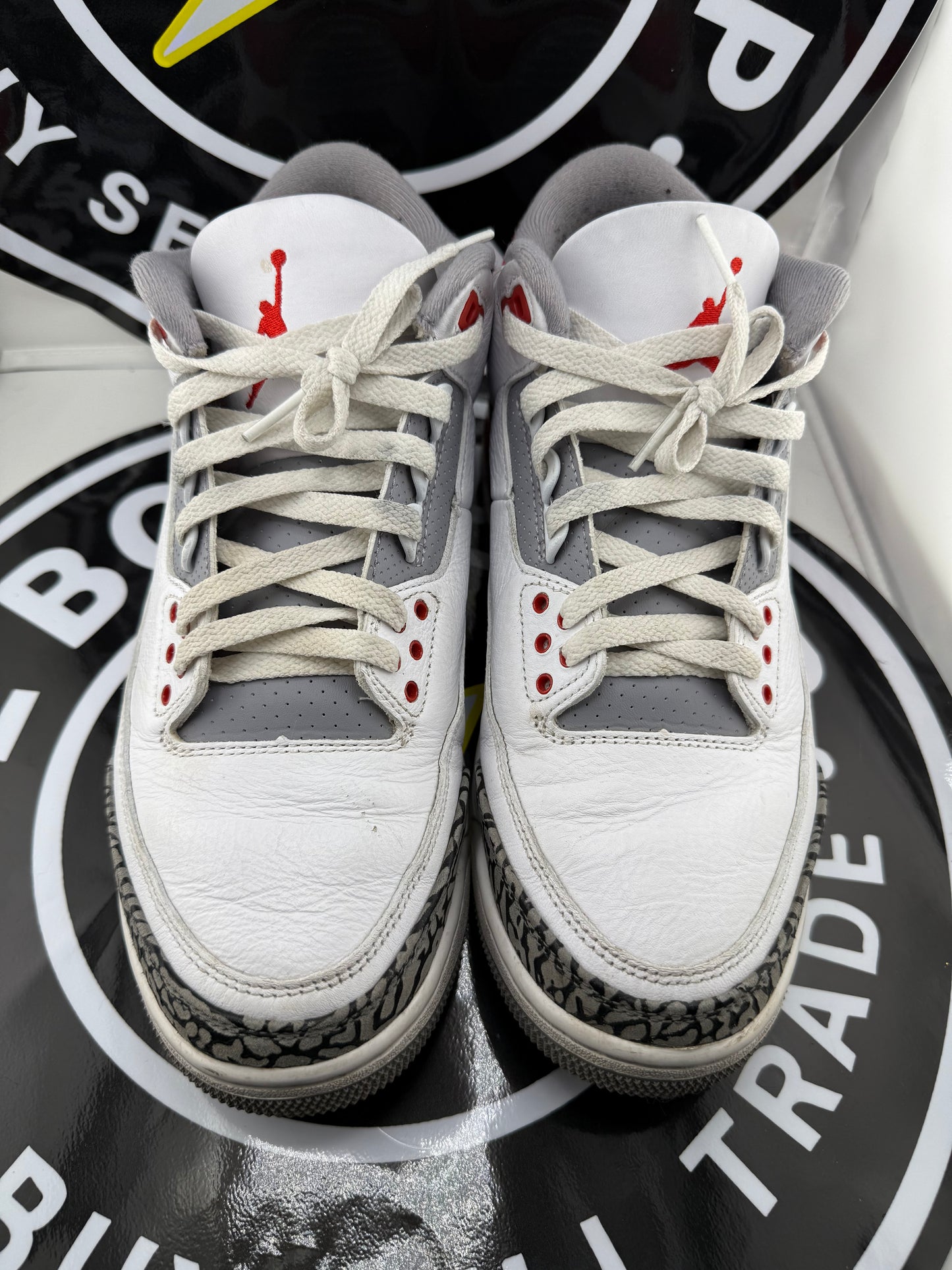 Nike Jordan 3 Retro - Fire Red (2022) - Size 9M / 10.5W