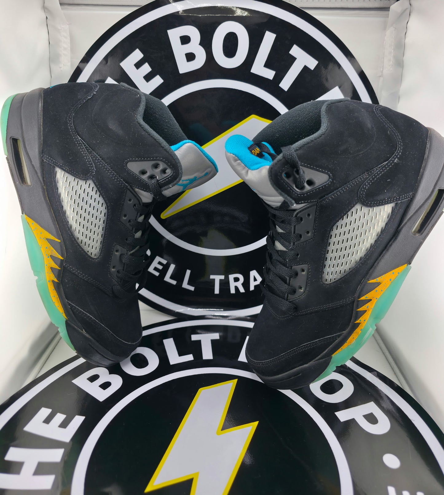 Nike Jordan 5 Retro - Aqua - Size 10M / 11.5W