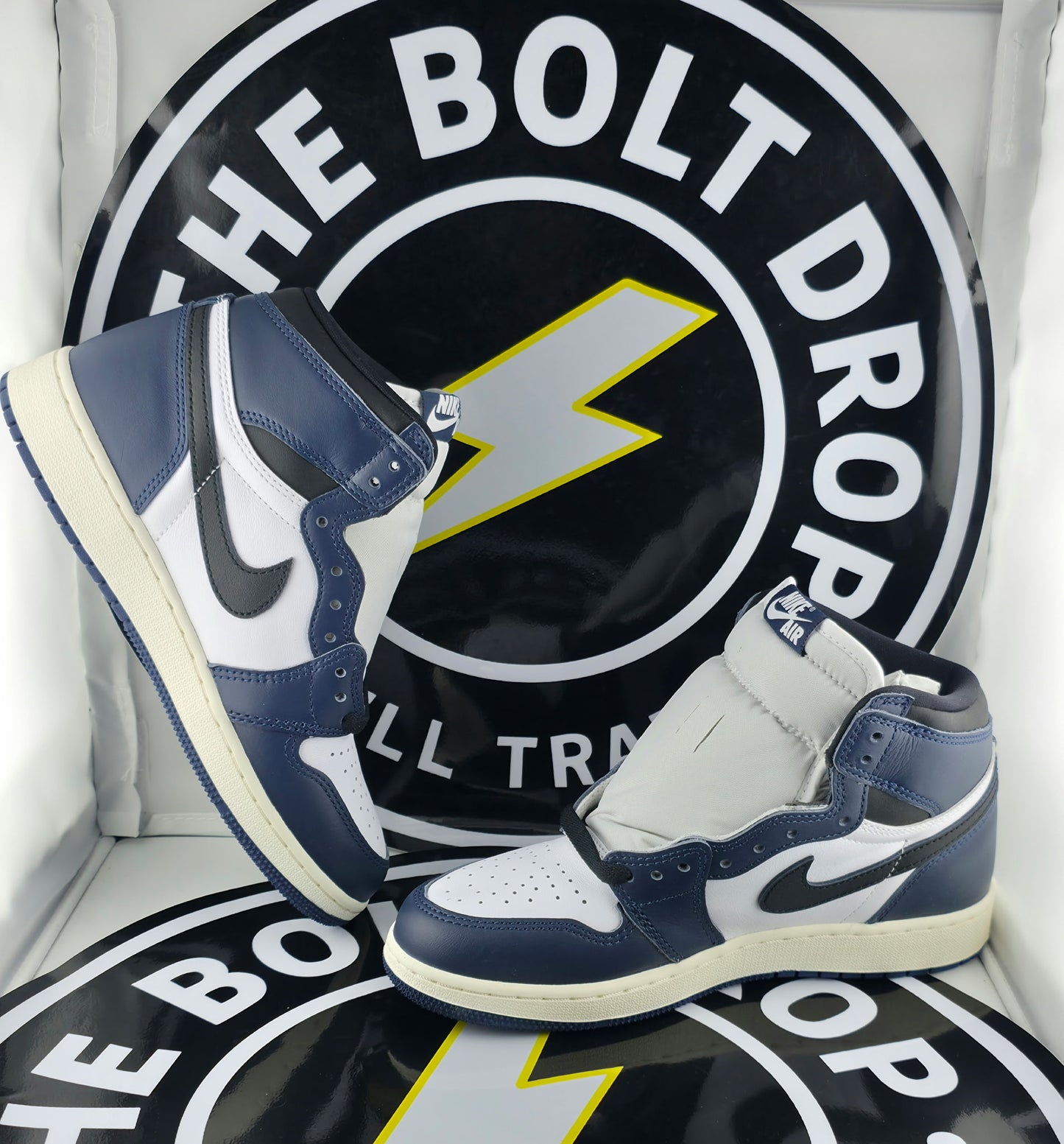 Nike Jordan 1 Retro High OG - Midnight Navy (GS) - Size 5.5Y