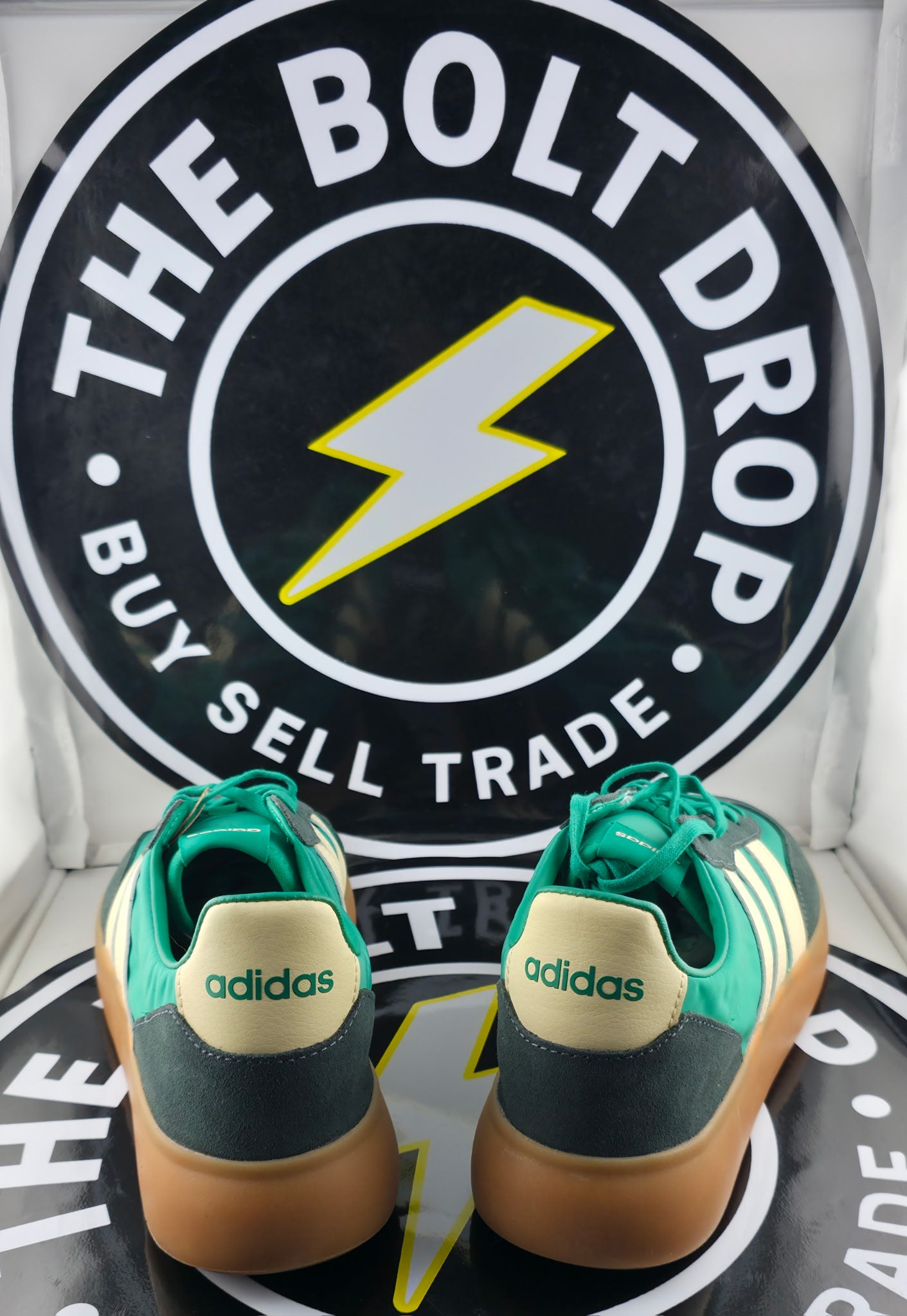 Adidas Barreda Decode - Court Green Warm Vanilla Legend Ivy - Size 11.5M / 12.5W