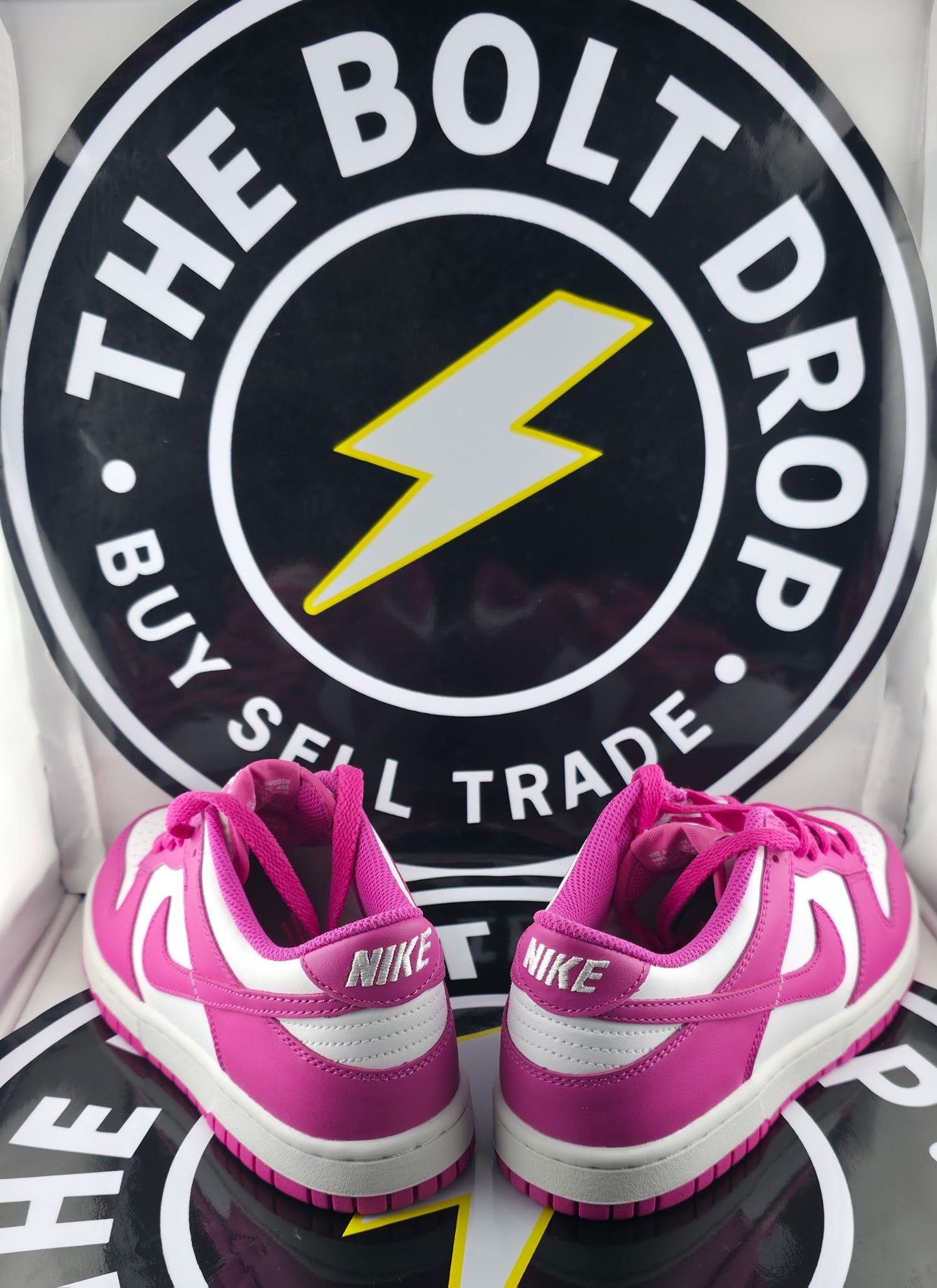 Nike Dunk Low - Active Fuchsia (GS) - Size 5.5Y