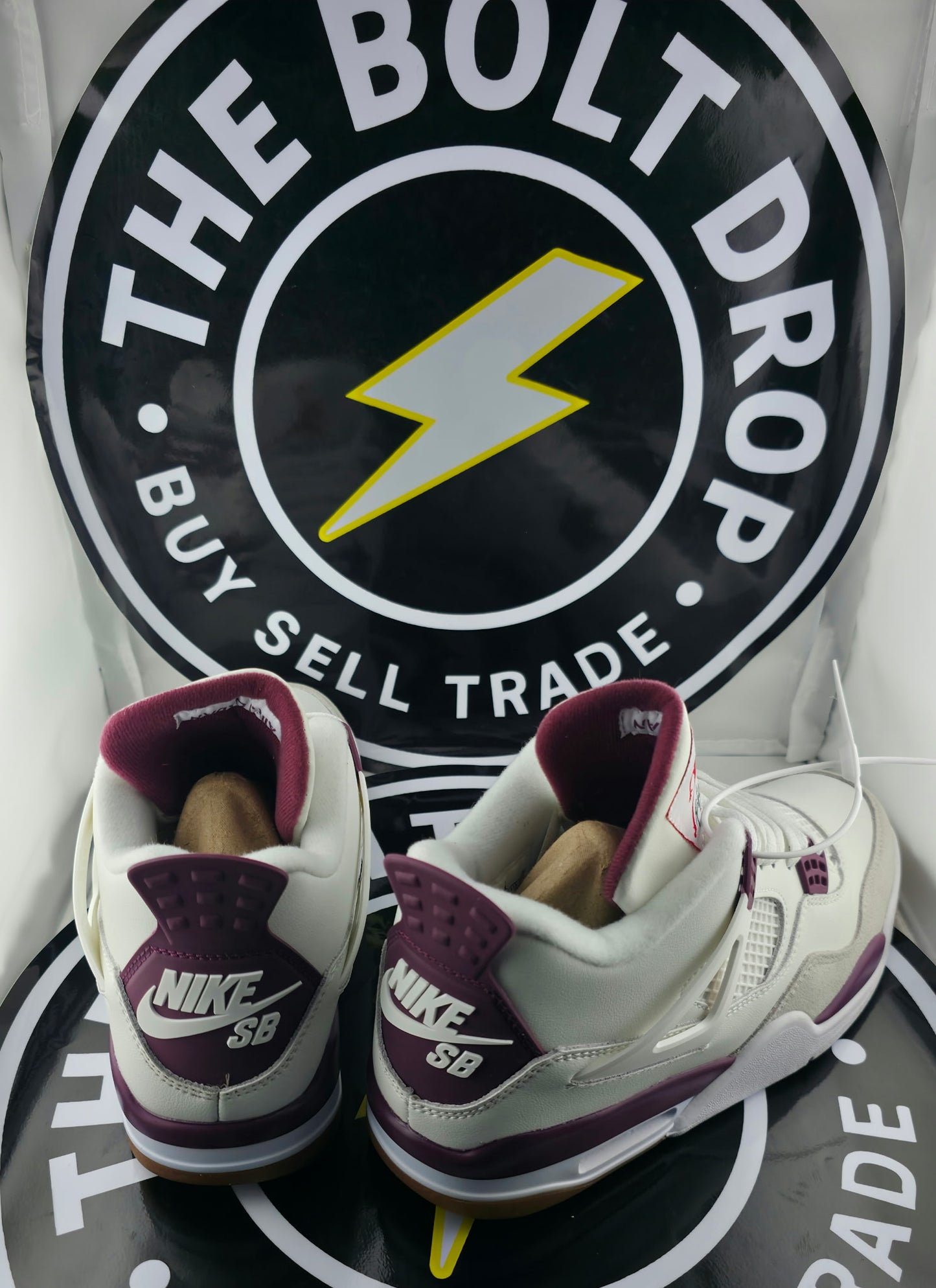 UA Jordan 4 Retro - Wine Red - Size 11M / 12.5W