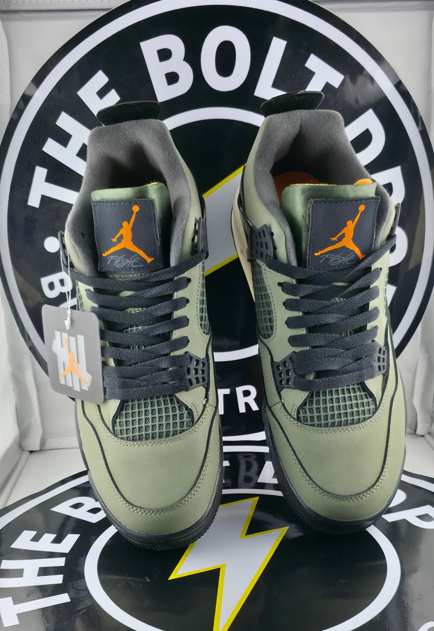 UA Jordan 4 Retro OG SP - Undefeated - Size 12M / 13.5W