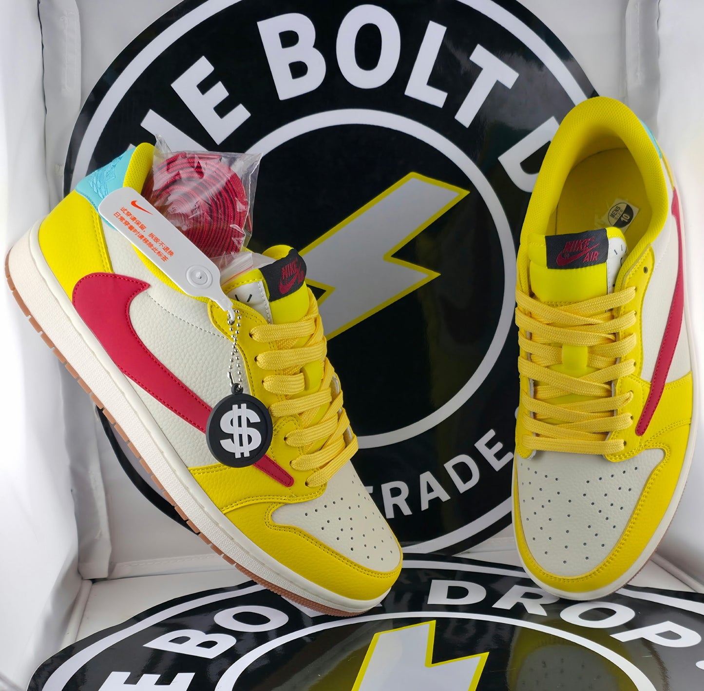 UA Jordan 1 Low - Travis Scott Canary - Size 10M / 11.5W