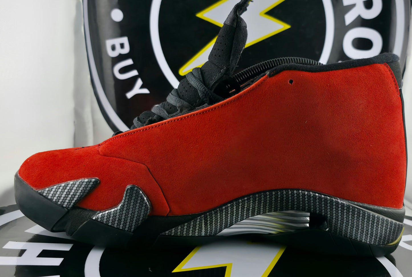 UA Jordan 14 Retro - Ferrari - Size 12M / 13.5W