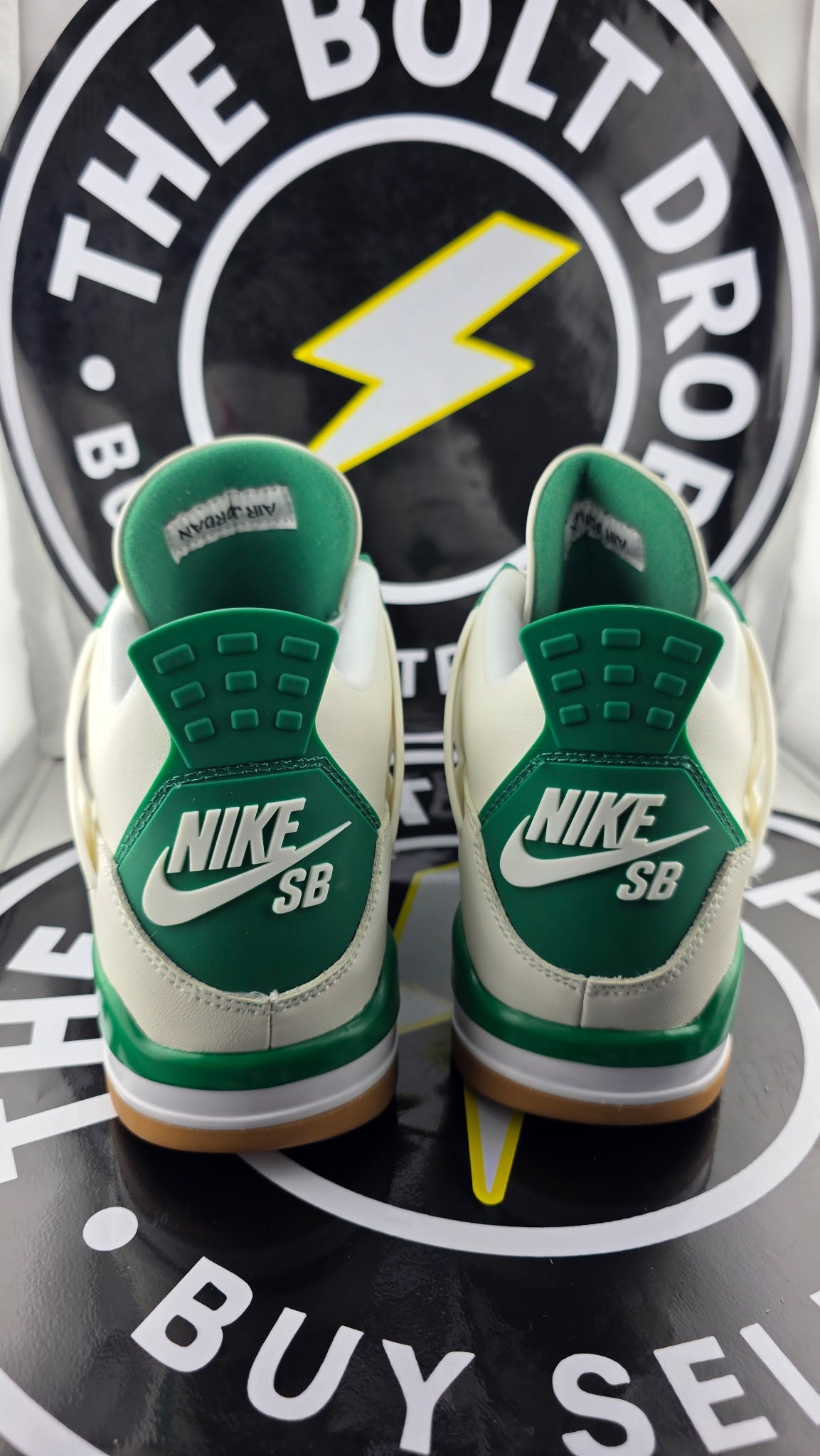 UA Jordan 4 Retro - Pine Green - Size 12M / 13.5W