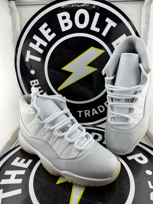 UA Jordan 11 Retro - Grand Finale - Size 10.5M / 12W