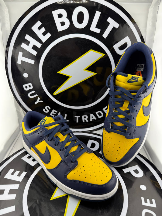 Nike Dunk Low - Michigan - Size 10.5M / 12W