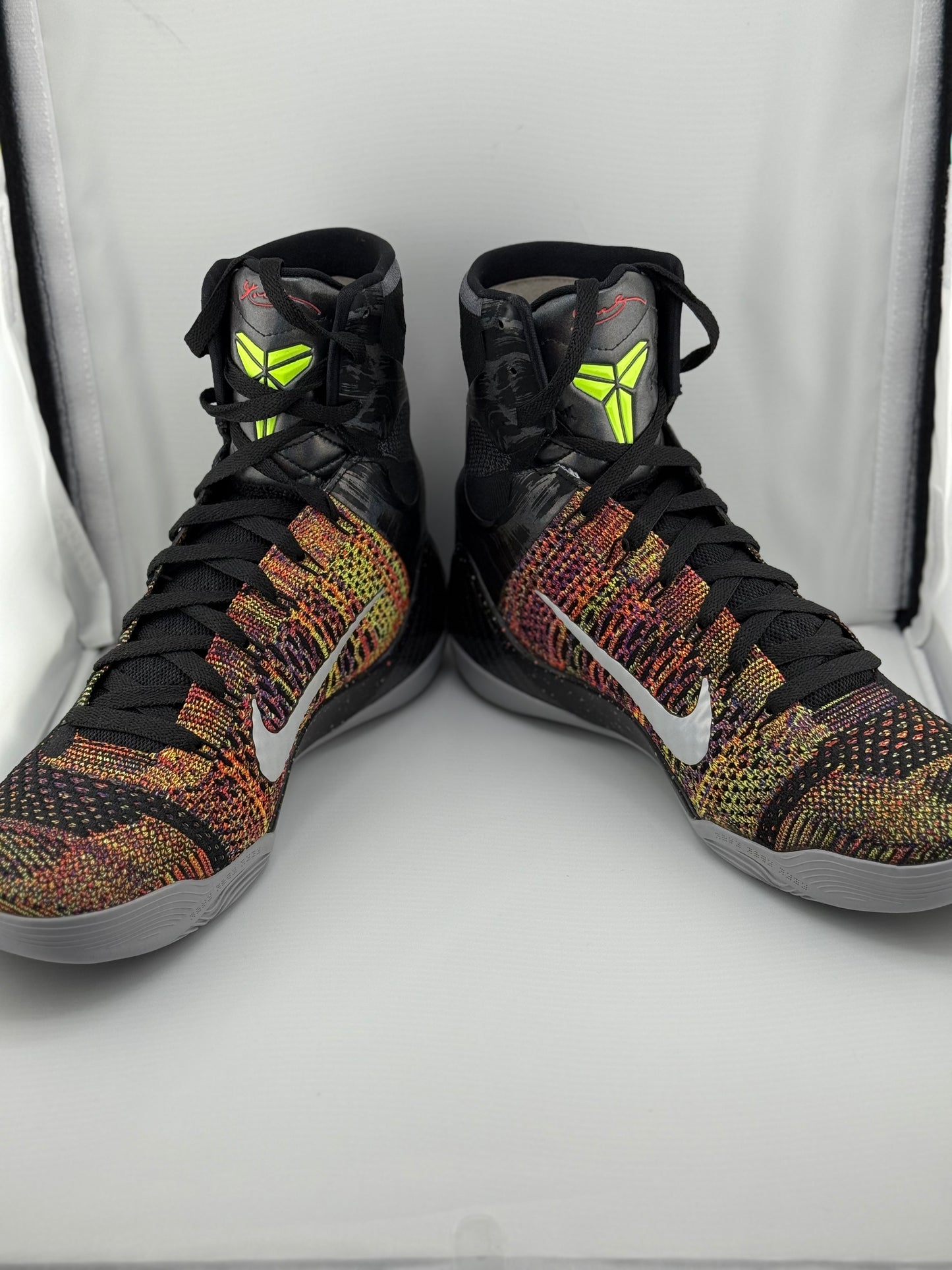Nike Kobe 9 Elite Masterpiece - Size 10M / 11.5W