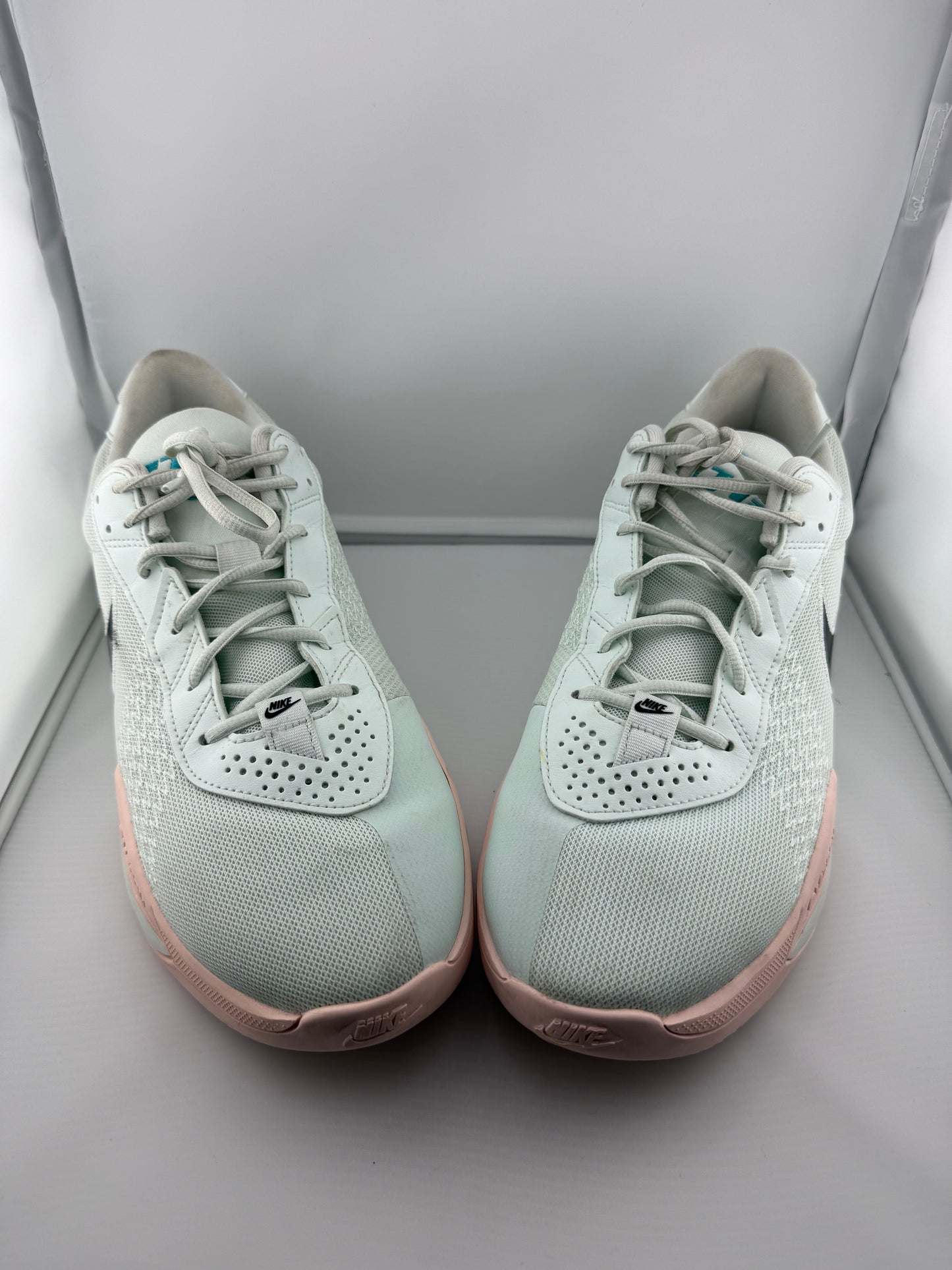 Nike Air Zoom GT Cut Academy EP - Size 12M / 13.5W