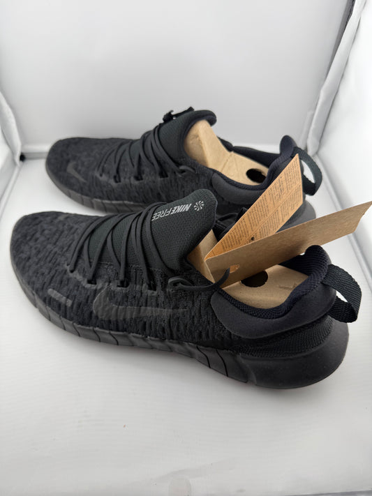 Nike Free Run 5.0 - Black Off Noir - Size 11M / 12.5W