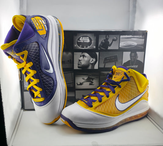 Nike LeBron 7 - Media Day - Size 9M / 10.5W
