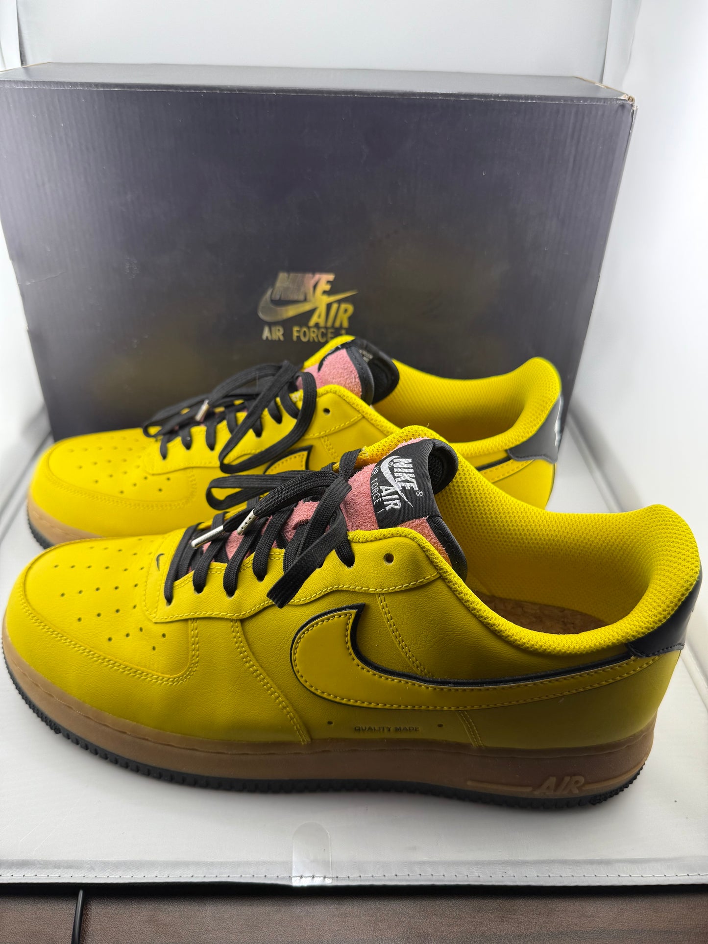 Nike Air Force 1 Low - No. 2 Pencil - Size 10.5M / 12W